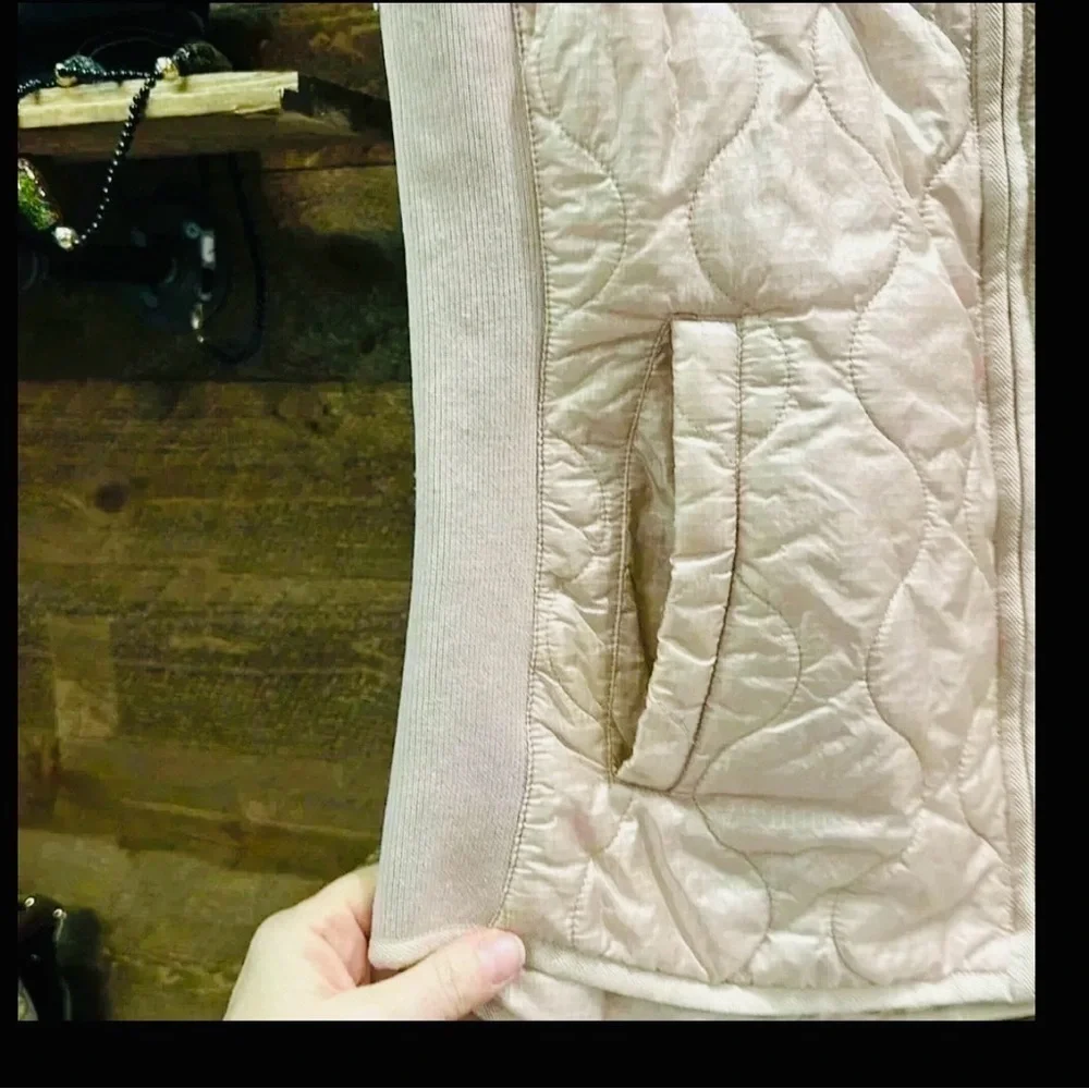 J. Crew Light Blush/tan  Quilted Vest Aize XS